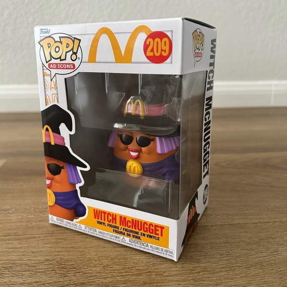 Witch McNugget (#209) - Funko Pop! McDonald’s Halloween Edition- NEW - Picture 2 of 5